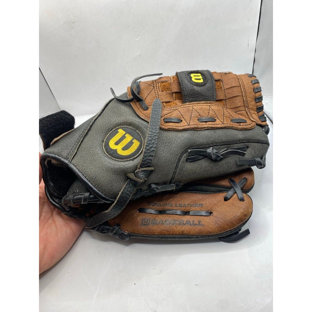Wilson A450 12” Righty Right Hand Throw Baseball Glove Black Brown A0450 12